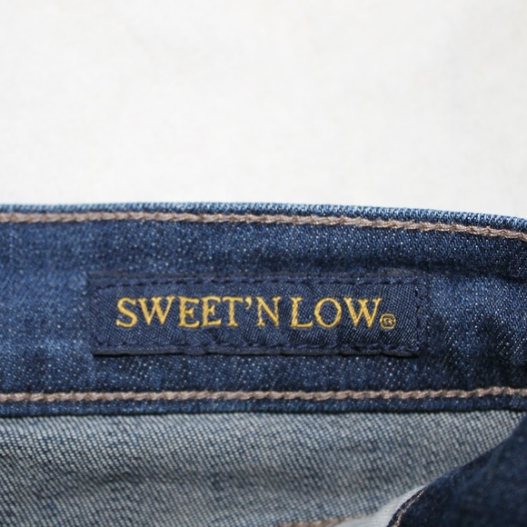 Lucky Brand Sweet n Low Jeans size 10/30 regular - Picture 7 of 8